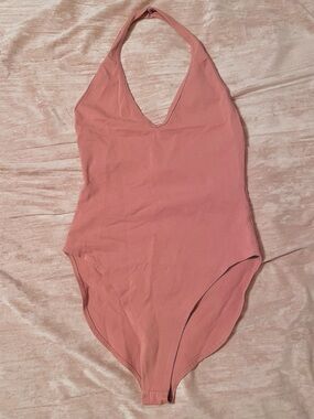 Forever 21 | NWOT | Muted Pink Seamless Halter Neck Low Back High Leg Bodysuit